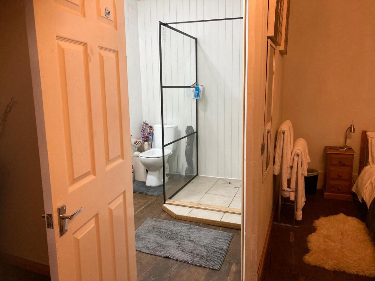 7 Dagnaud De La Tude Our Family Farmhouse Style Home With En-Suite Montboyer Εξωτερικό φωτογραφία